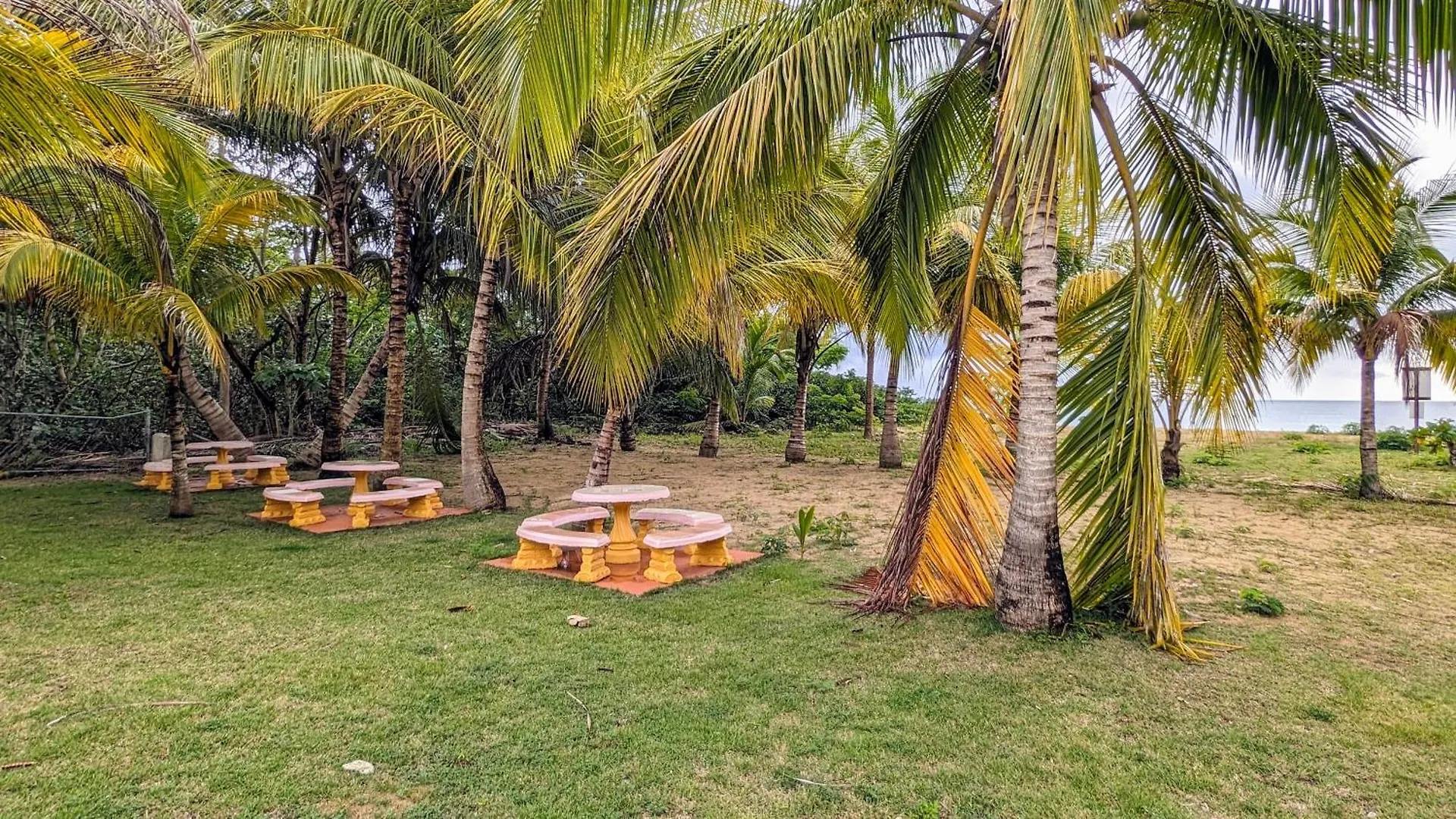 Yukayeke Playa Resort La Tosca Puerto Rico
